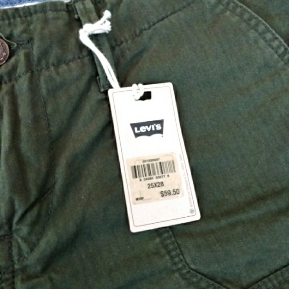 Levi's Boyfriend Chino - Picture 4 of 8